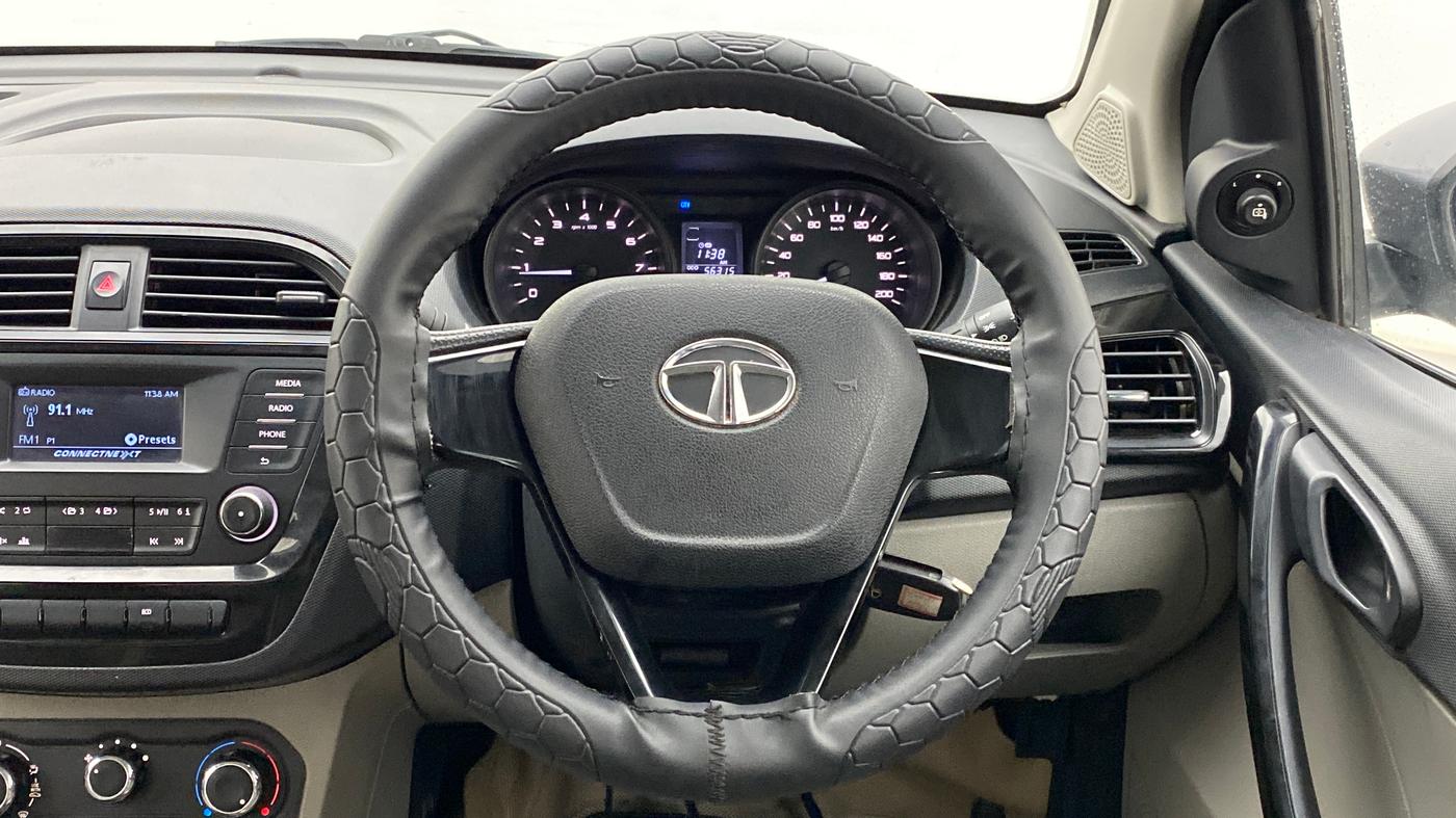2018 Tata Tiago XT DIESEL, Diesel, Manual, 56,314 km, Steering Wheel Close Up
