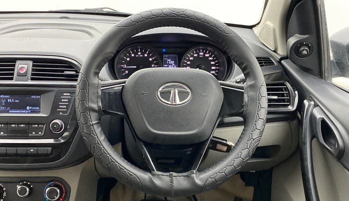 2018 Tata Tiago XT DIESEL, Diesel, Manual, 56,314 km, Steering Wheel Close Up