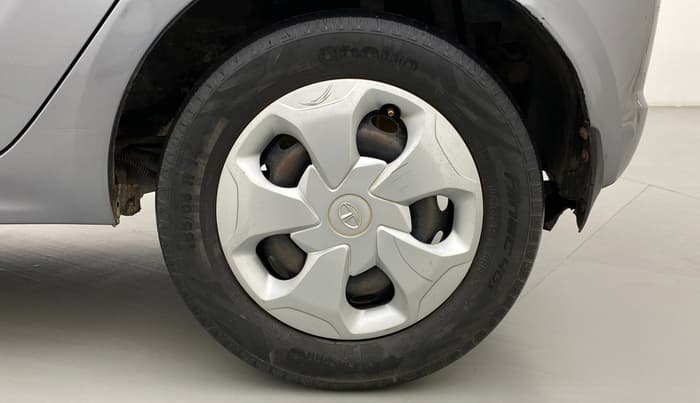 2018 Tata Tiago XT DIESEL, Diesel, Manual, 56,314 km, Left Rear Wheel