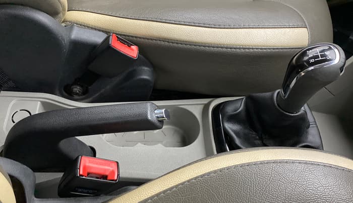 2018 Tata Tiago XT DIESEL, Diesel, Manual, 56,314 km, Gear Lever