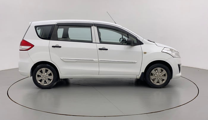 2012 Maruti Ertiga LXI, CNG, Manual, 82,416 km, Right Side View