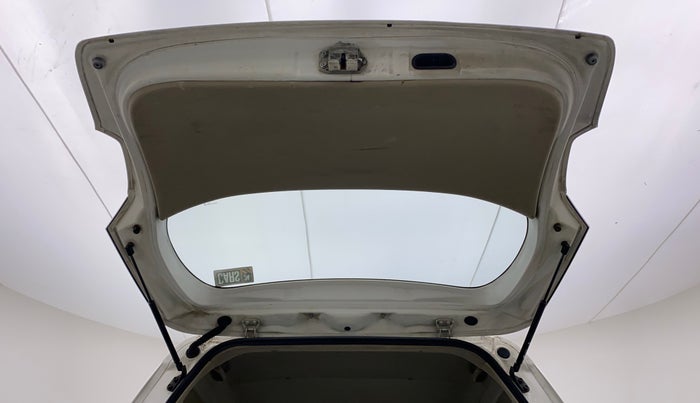 2012 Maruti Ertiga LXI, CNG, Manual, 82,416 km, Boot Door Open