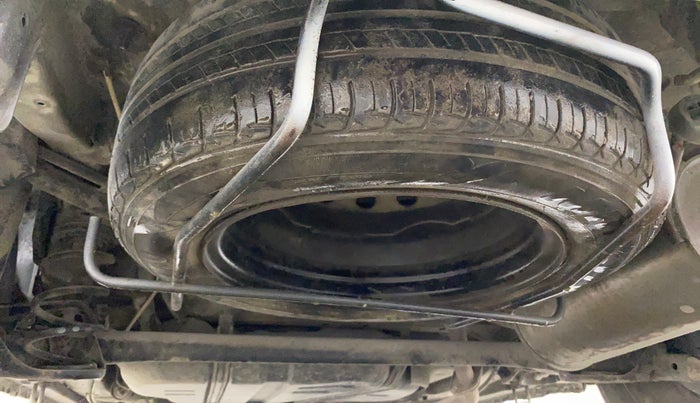 2012 Maruti Ertiga LXI, CNG, Manual, 82,416 km, Spare Tyre