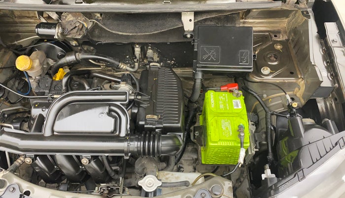 2018 Renault Kwid RXT 1.0, Petrol, Manual, 31,020 km, Engine View - Left