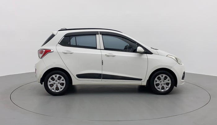 2015 Hyundai Grand i10 SPORTZ 1.1 CRDI, Diesel, Manual, 46,422 km, Right Side View