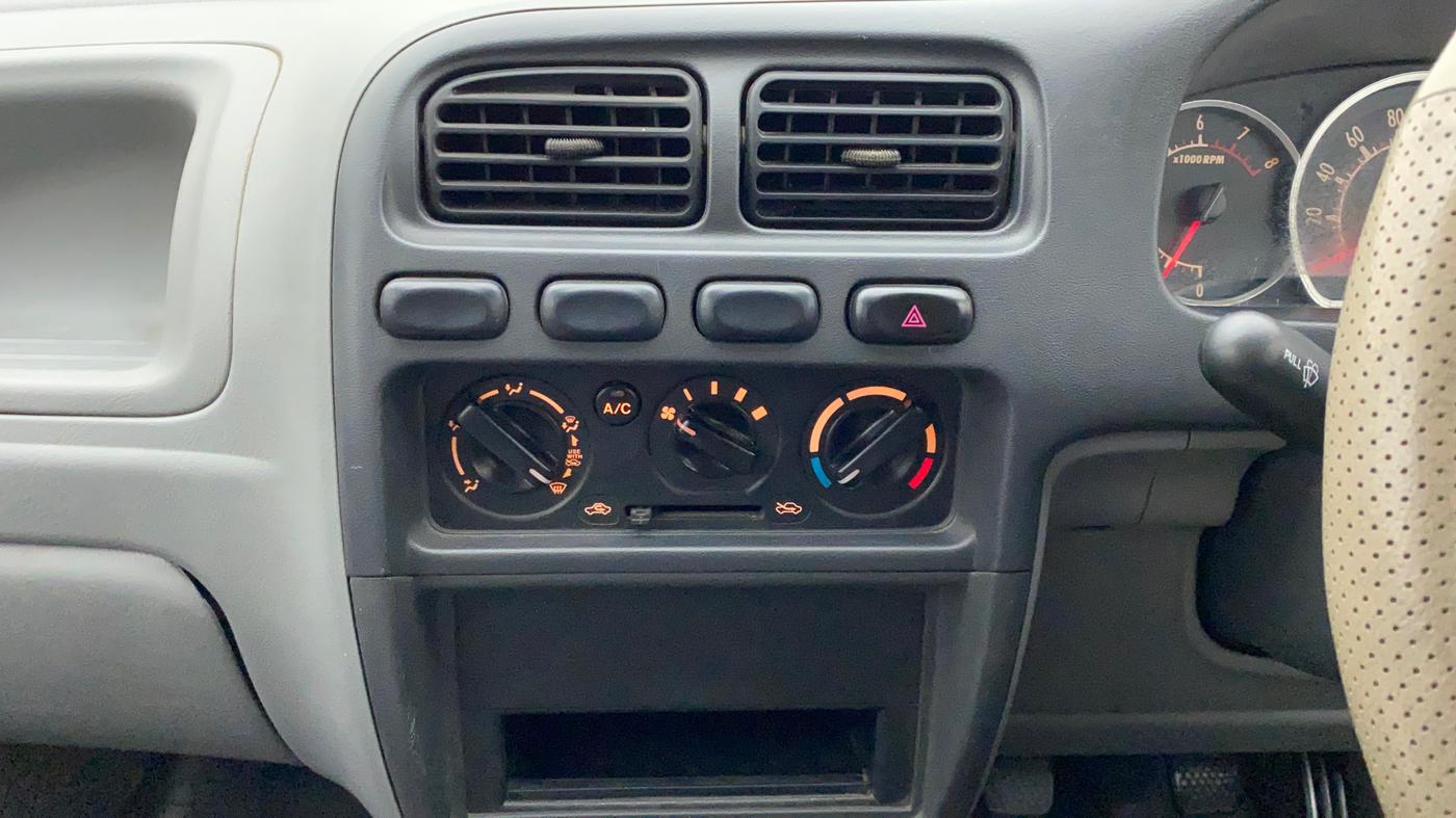 2014 Maruti Alto K10 VXI, Petrol, Manual, 18,295 km, Air Conditioner