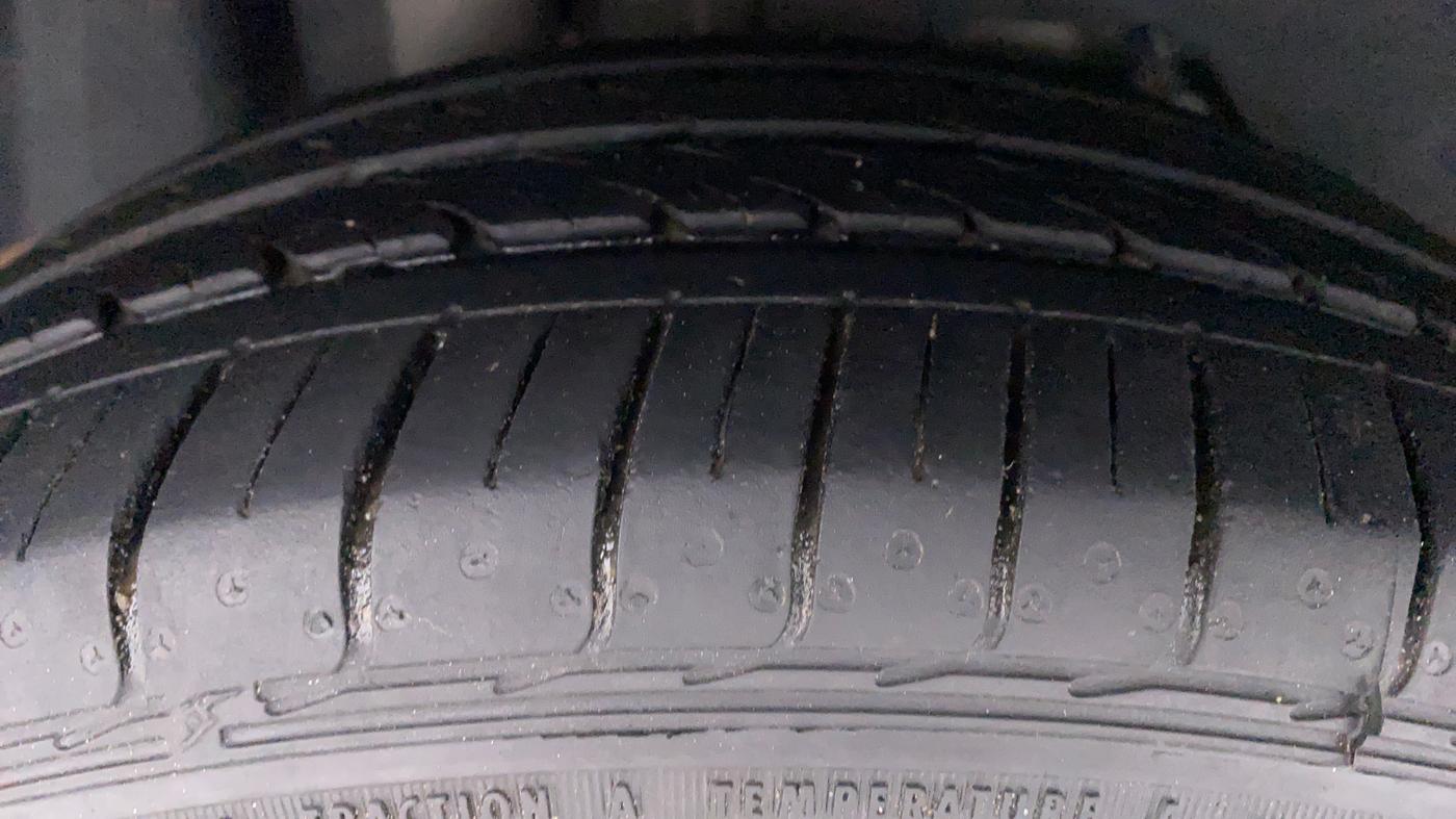 2021 Ford FREESTYLE TITANIUM Plus 1.5 TDCI MT, Diesel, Manual, 27,490 km, Right Rear Tyre Tread