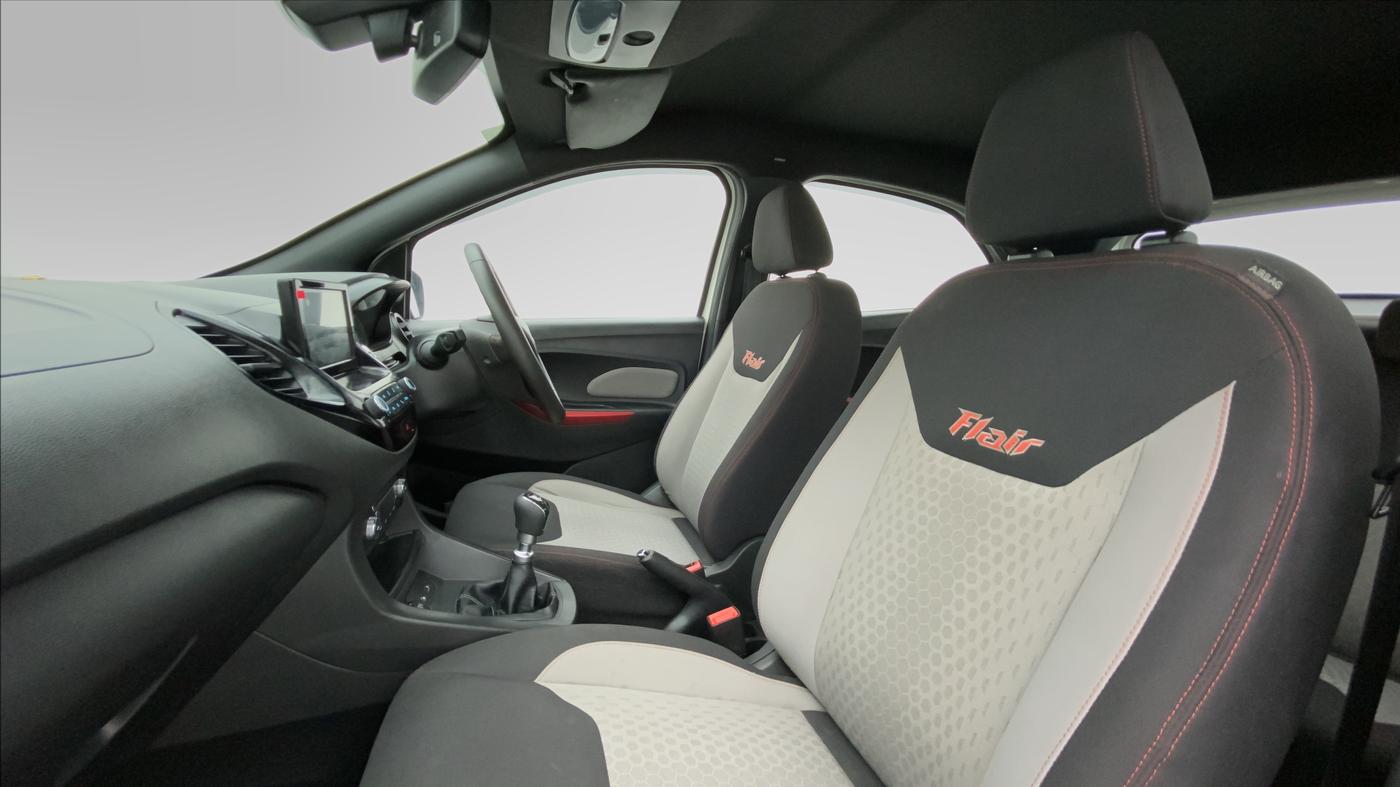 2021 Ford FREESTYLE TITANIUM Plus 1.5 TDCI MT, Diesel, Manual, 27,490 km, Right Side Front Door Cabin