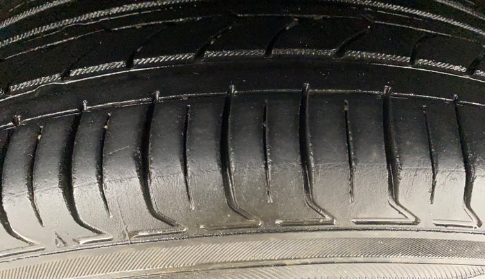 2018 Tata NEXON XZ PLUS PETROL, Petrol, Manual, 59,604 km, Left Rear Tyre Tread