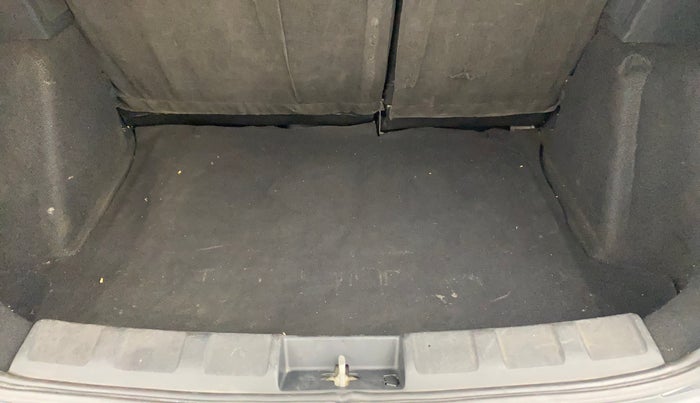 2018 Tata NEXON XZ PLUS PETROL, Petrol, Manual, 59,604 km, Boot Inside