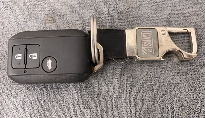 2022 Maruti Dzire ZXI CNG, CNG, Manual, 6,505 km, Key Close Up