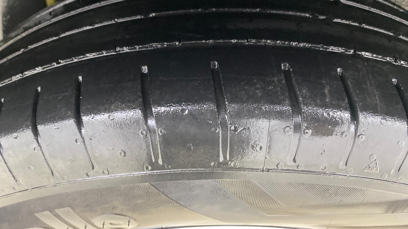 2023 Mahindra XUV300 W6 1.5 Diesel, Diesel, Manual, 68,187 km, Left Rear Tyre Tread