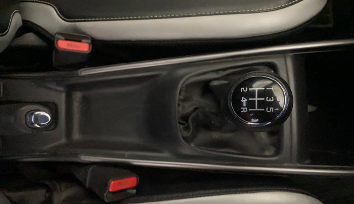 2021 Maruti Baleno DELTA PETROL 1.2, Petrol, Manual, 59,352 km, Gear Lever