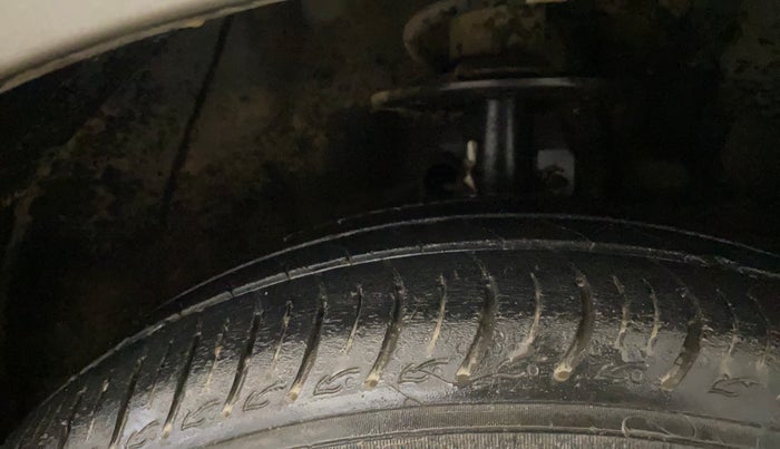 2021 Maruti Baleno DELTA PETROL 1.2, Petrol, Manual, 59,352 km, Right Front Tyre Tread