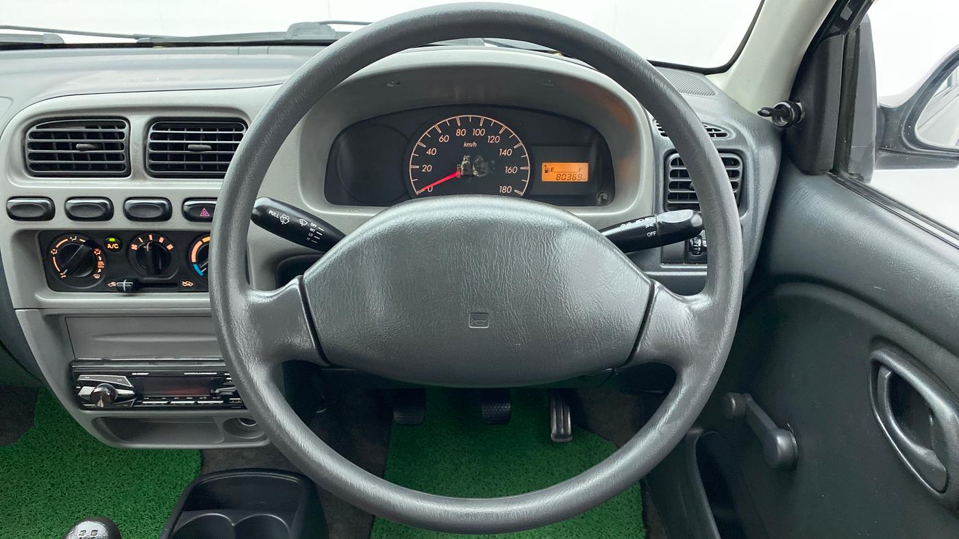 2011 Maruti Alto LXI, CNG, Manual, 80,369 km, Steering Wheel Close Up