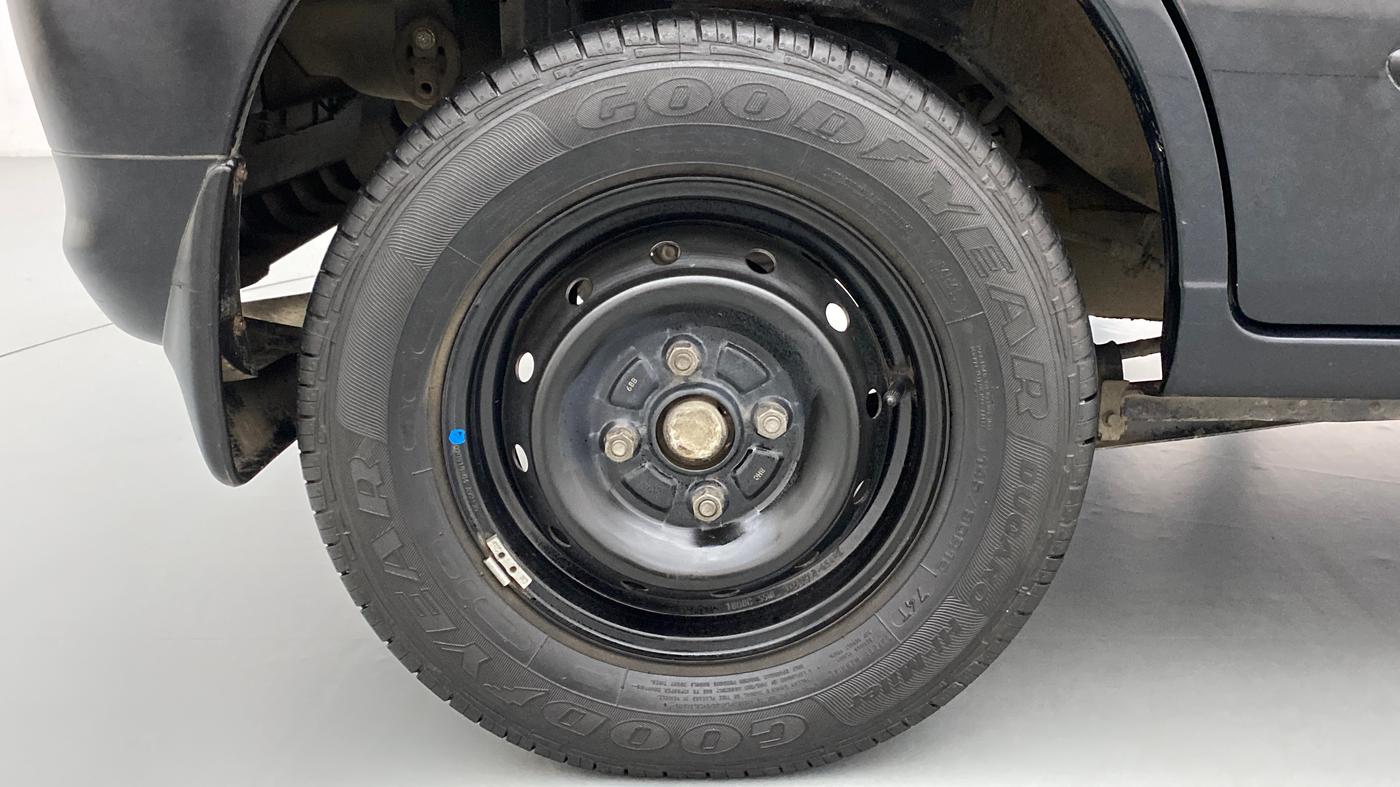 2011 Maruti Alto LXI, CNG, Manual, 80,369 km, Right Rear Wheel