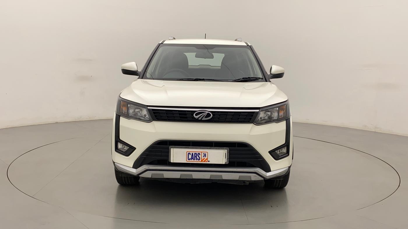 2020 Mahindra XUV300 W4 1.5 DIESEL, Diesel, Manual, 26,895 km, Front