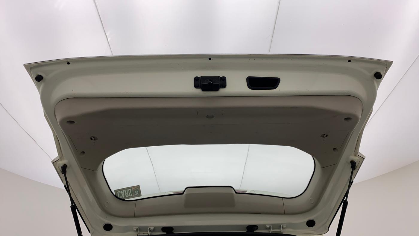2020 Mahindra XUV300 W4 1.5 DIESEL, Diesel, Manual, 26,895 km, Boot Inside