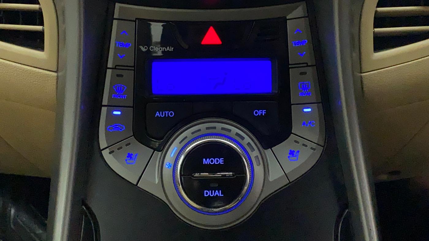 2014 Hyundai New Elantra 1.6 SX MT, Diesel, Manual, 87,429 km, Automatic Climate Control