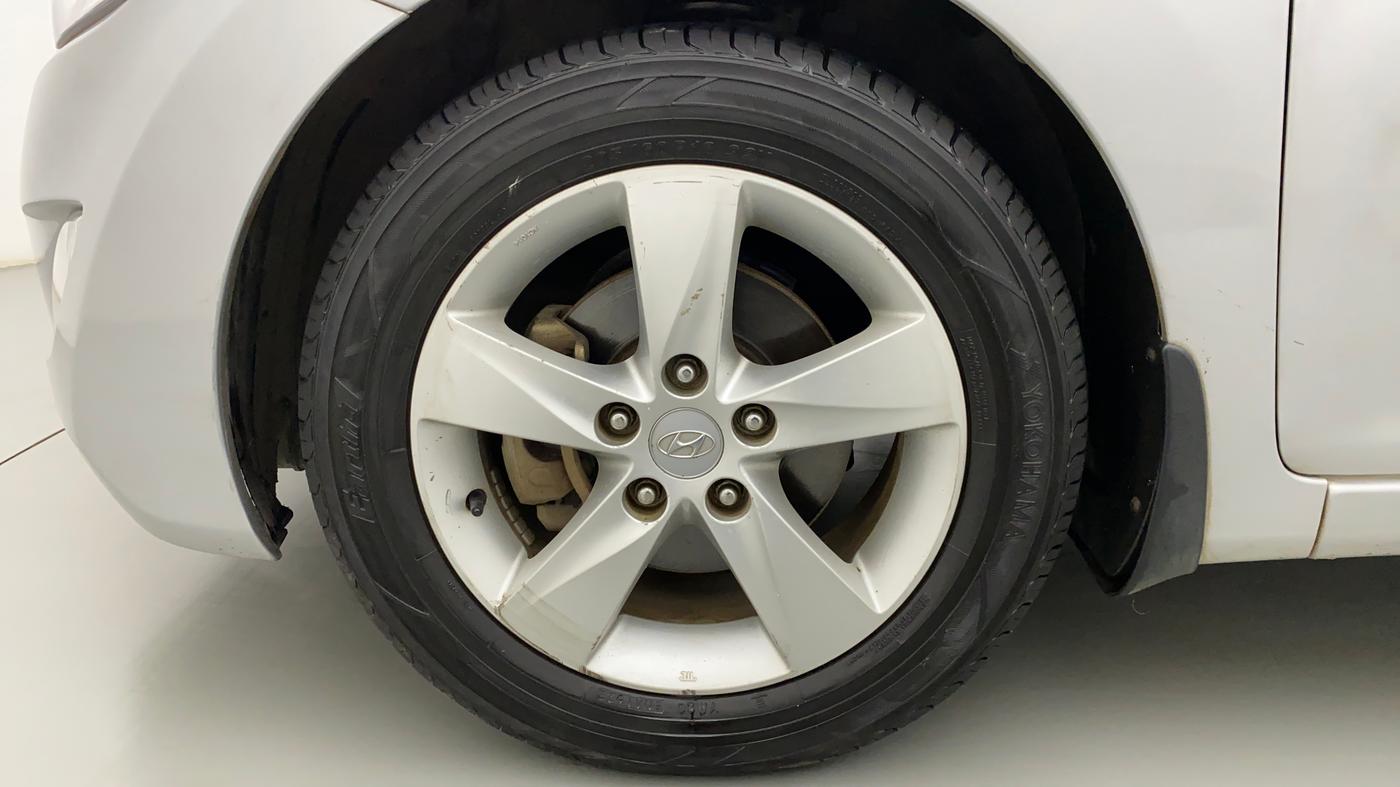 2014 Hyundai New Elantra 1.6 SX MT, Diesel, Manual, 87,429 km, Left Front Wheel
