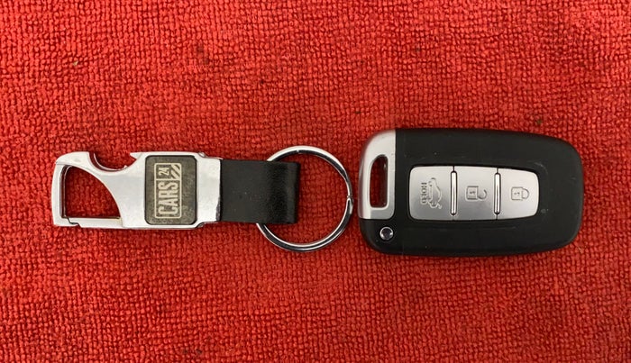 2014 Hyundai New Elantra 1.6 SX MT, Diesel, Manual, 87,429 km, Key Close Up