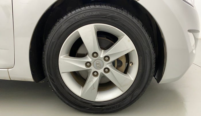 2014 Hyundai New Elantra 1.6 SX MT, Diesel, Manual, 87,429 km, Right Front Wheel