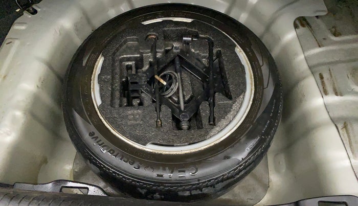 2014 Hyundai New Elantra 1.6 SX MT, Diesel, Manual, 87,429 km, Spare Tyre