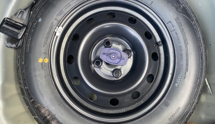 2021 Maruti Swift VXI, Petrol, Manual, 27,679 km, Spare Tyre