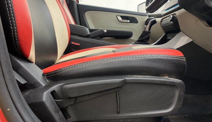 2022 Tata ALTROZ XZA PLUS, Petrol, Automatic, 27,726 km, Driver Side Adjustment Panel