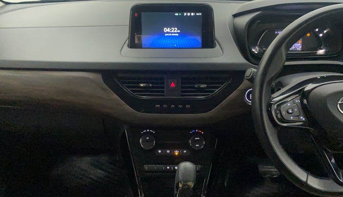 2022 Tata NEXON XZA PLUS DIESEL KAZIRANGA, Diesel, Automatic, 37,584 km, Air Conditioner