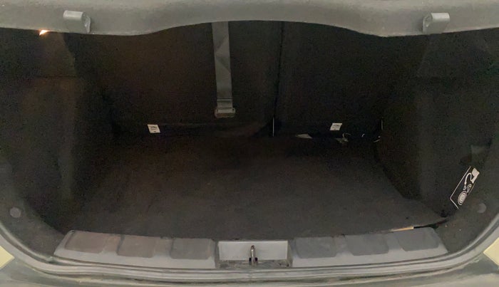 2022 Tata NEXON XZA PLUS DIESEL KAZIRANGA, Diesel, Automatic, 37,584 km, Boot Inside