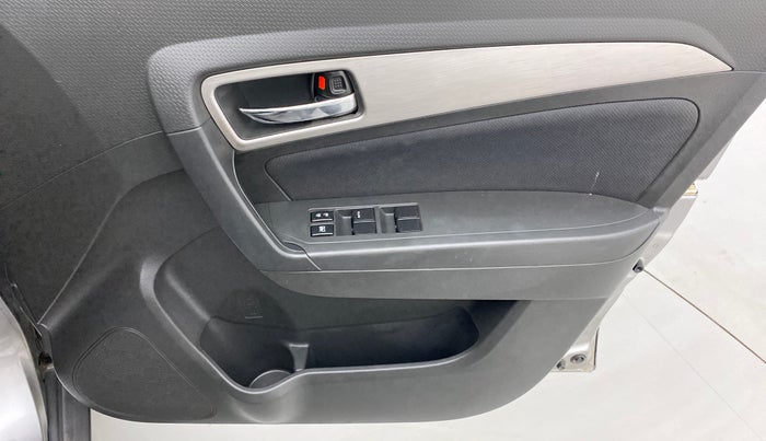 2016 Maruti Vitara Brezza ZDI, Diesel, Manual, 48,006 km, Driver Side Door Panels Control