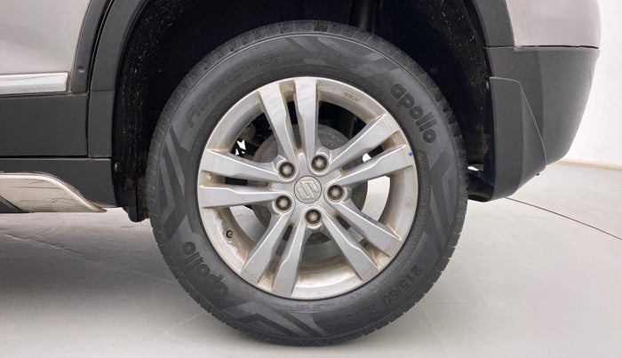 2016 Maruti Vitara Brezza ZDI, Diesel, Manual, 48,006 km, Left Rear Wheel