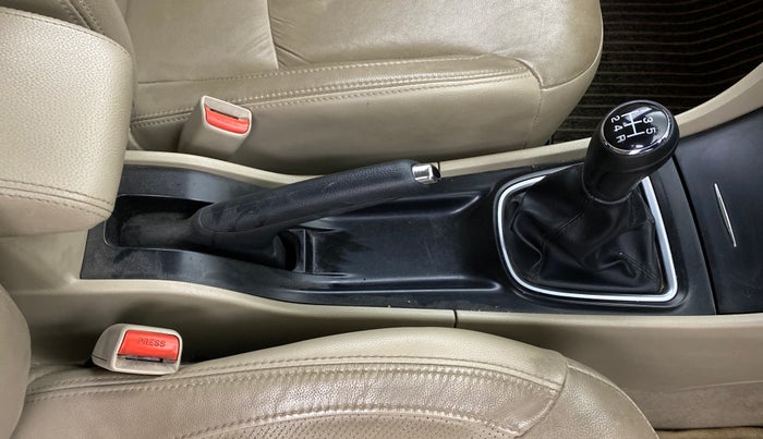 2018 Maruti Ciaz ALPHA 1.4 PETROL, Petrol, Manual, 46,768 km, Gear Lever