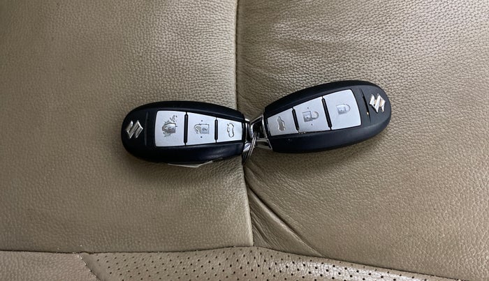 2018 Maruti Ciaz ALPHA 1.4 PETROL, Petrol, Manual, 46,768 km, Key Close Up