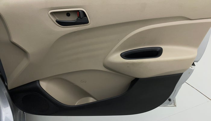 2019 Hyundai NEW SANTRO ERA 1.1, Petrol, Manual, 22,235 km, Driver Side Door Panels Control