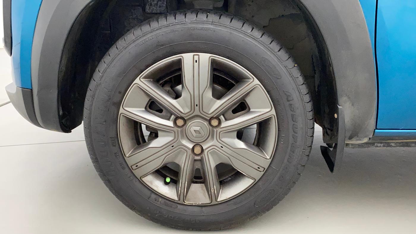 2020 Renault Kwid CLIMBER 1.0 (O), Petrol, Manual, 27,259 km, Left Front Wheel