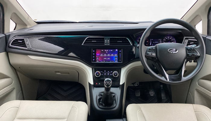 2018 Mahindra MARAZZO M8 7 STR, Diesel, Manual, 26,765 km, Dashboard