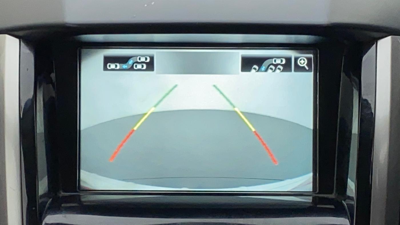 2020 Mahindra XUV500 W11(O), Diesel, Manual, 60,599 km, Parking Camera