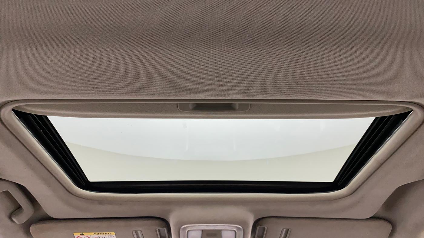 2020 Mahindra XUV500 W11(O), Diesel, Manual, 60,599 km, Moonroof/ Sunroof