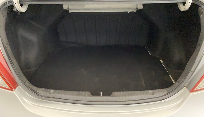 2014 Hyundai Verna FLUIDIC 1.4 CRDI, Diesel, Manual, 91,151 km, Boot Inside