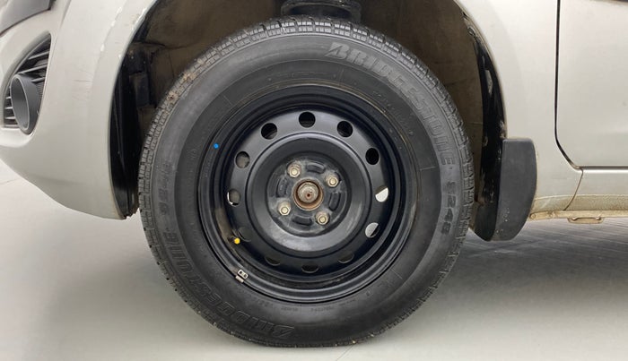 2013 Maruti Ritz VXI, Petrol, Manual, 86,916 km, Left Front Wheel