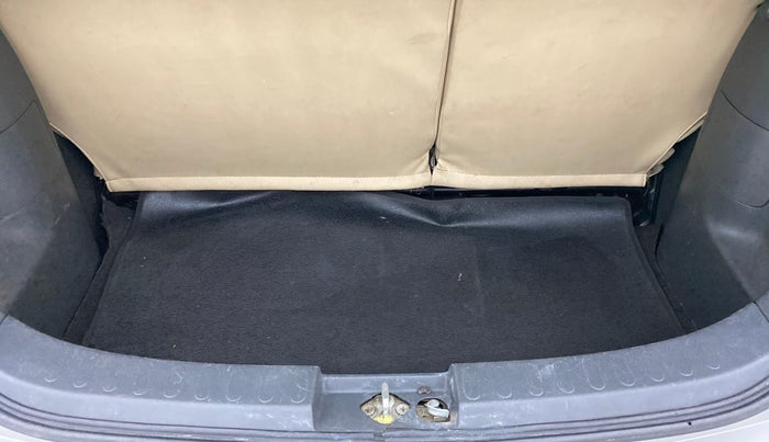2013 Maruti Ritz VXI, Petrol, Manual, 86,916 km, Boot Inside