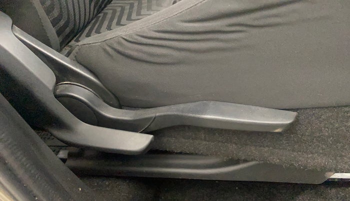 2019 Maruti Swift VXI AMT, Petrol, Automatic, 56,949 km, Driver Side Adjustment Panel