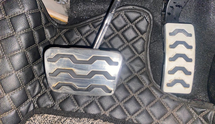 2023 KIA SONET GTX PLUS 1.0 DCT, Petrol, Automatic, 62,321 km, Pedals