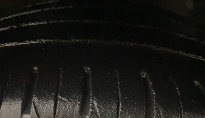 2023 KIA SONET GTX PLUS 1.0 DCT, Petrol, Automatic, 62,321 km, Right Front Tyre Tread