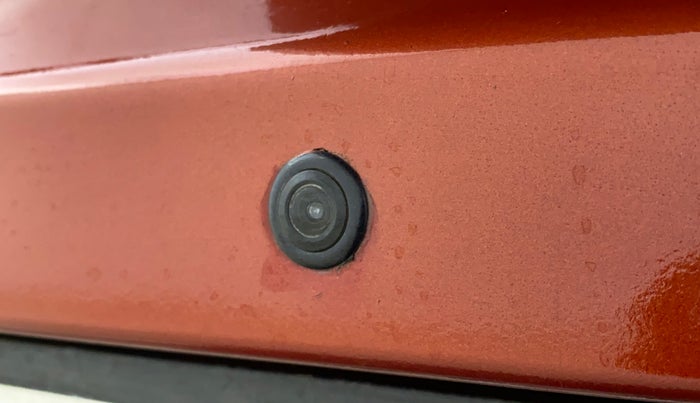 2015 Mahindra TUV300 T8 AMT, Diesel, Automatic, 69,797 km, Parking Camera