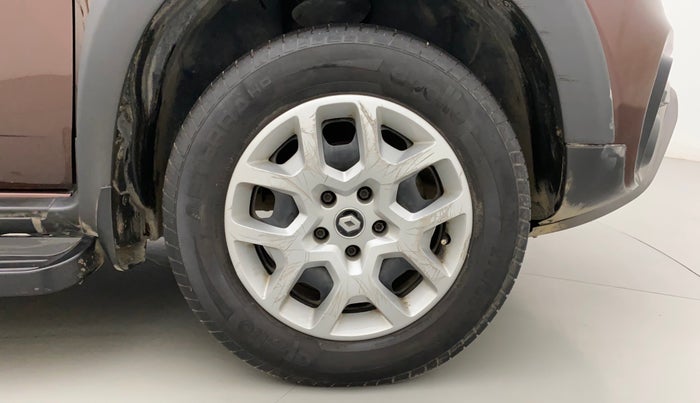 2019 Renault Duster RXE PETROL, Petrol, Manual, 49,555 km, Right Front Wheel