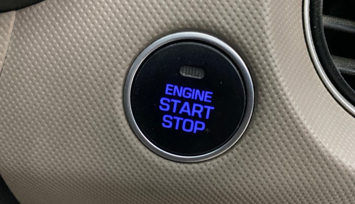 2015 Hyundai Grand i10 ASTA 1.1 CRDI, Diesel, Manual, 48,554 km, Keyless Start/ Stop Button