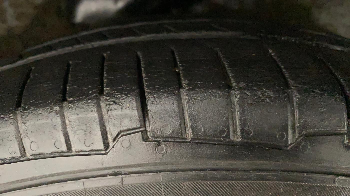 2011 Hyundai i10 MAGNA 1.2, Petrol, Manual, 70,367 km, Left Rear Tyre Tread